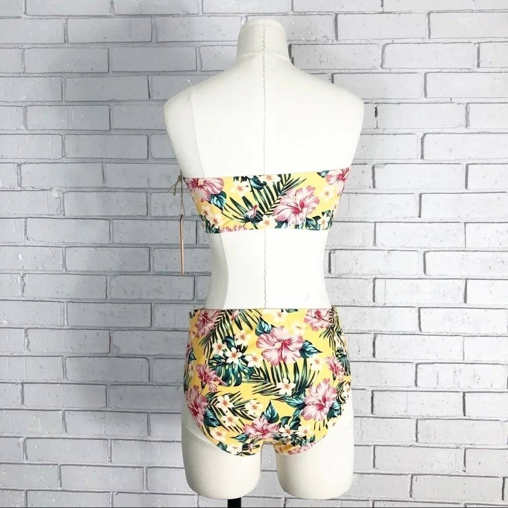 Cabana del Sol Women’s‎ Yellow Floral Bikini